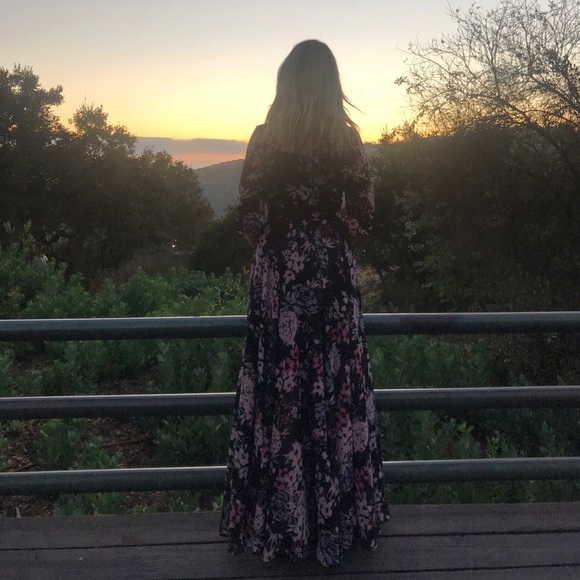 Yumi Kim Woodstock Floral Dress (size small) - Picture 5 of 5